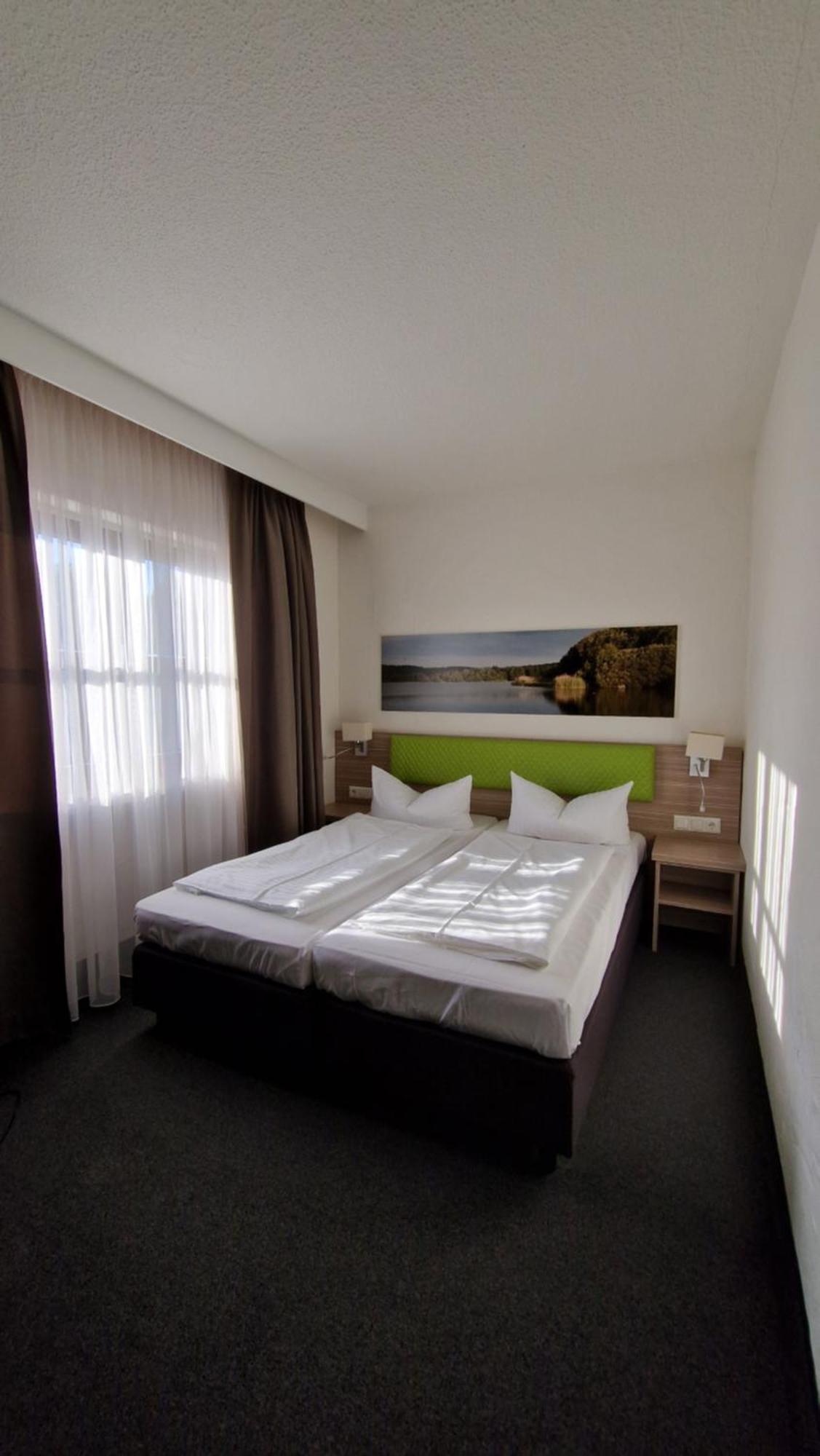 Hotel Sonnenhof Pleinfeld Εξωτερικό φωτογραφία