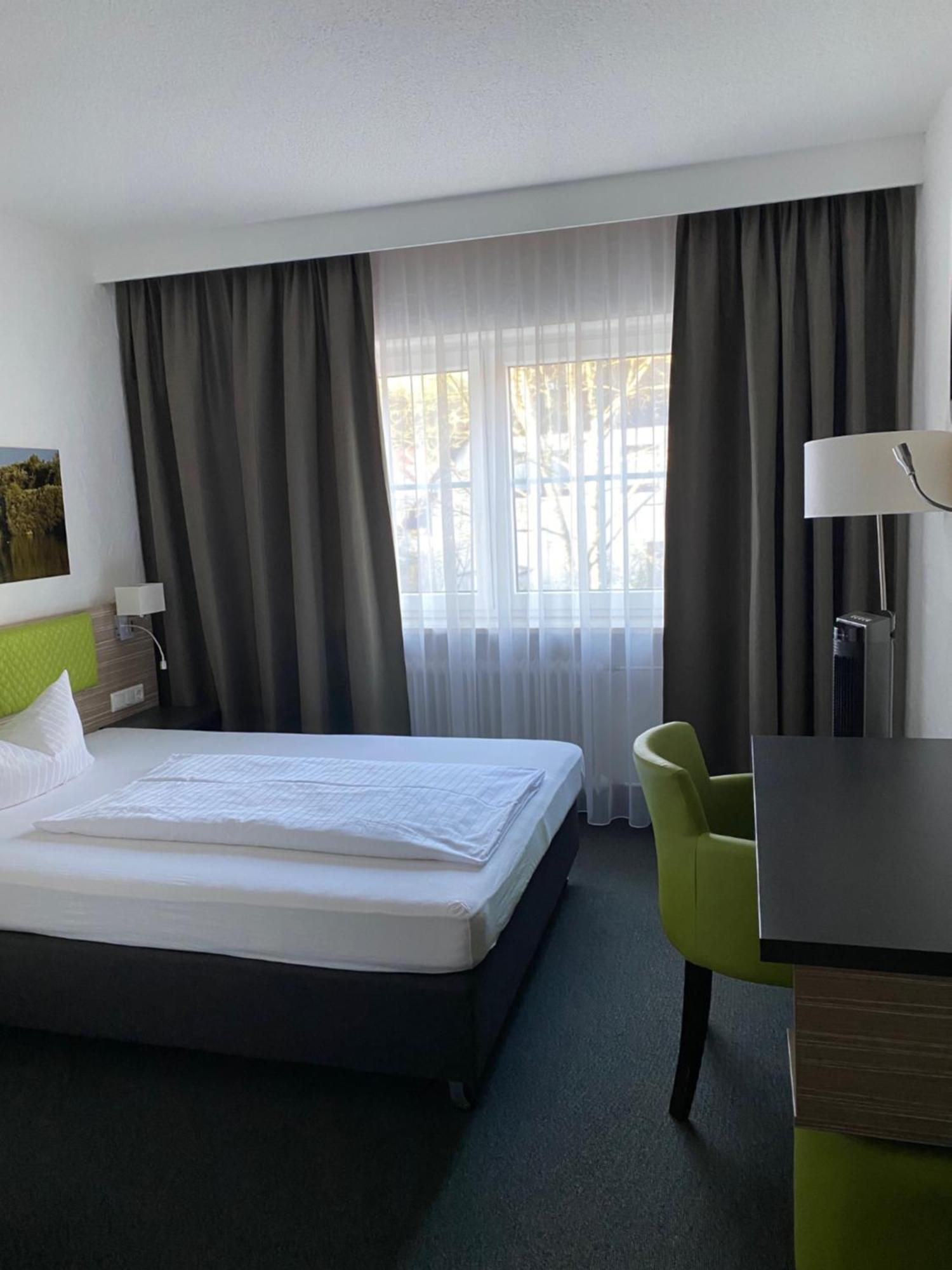 Hotel Sonnenhof Pleinfeld Εξωτερικό φωτογραφία
