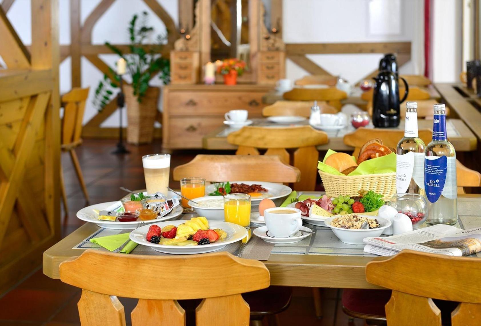 Hotel Sonnenhof Pleinfeld Εξωτερικό φωτογραφία