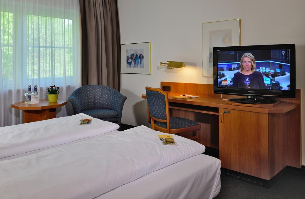 Hotel Sonnenhof Pleinfeld Εξωτερικό φωτογραφία