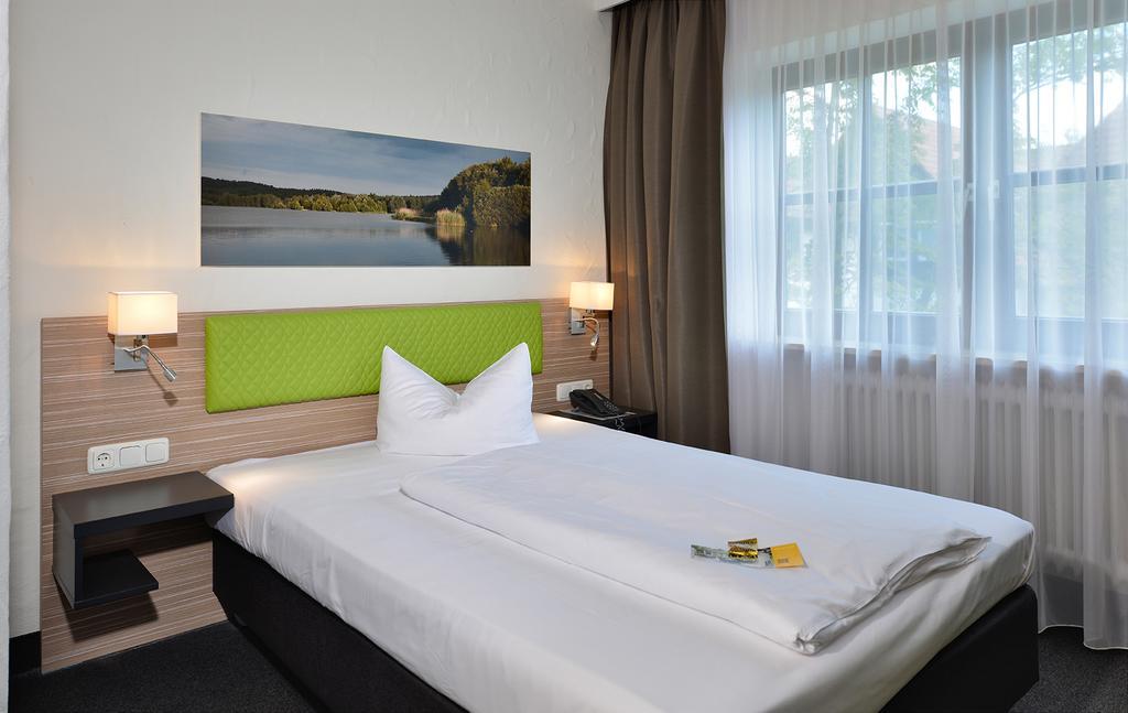 Hotel Sonnenhof Pleinfeld Εξωτερικό φωτογραφία